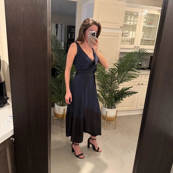 Navy and Black Wrap Dress, Club Monaco, US 2 - Picture 2 of 5